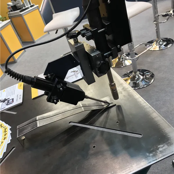 ProArc Compact Manipulator/Column and Boom with optional seam tracker