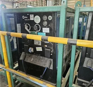 Miller Big Blue 500 Diesel Engine Site Welder Generator