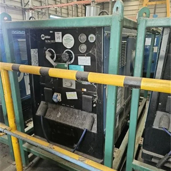 Miller Big Blue 500 Diesel Engine Site Welder Generator