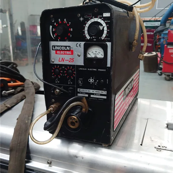 Lincoln LN25 Semi Automatic Wire Feed Unit