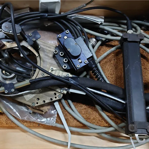 ESAB MechTIG 4000i Orbital Welding System Power Source & Weld Heads