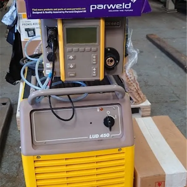 ESAB Aristo LUD 450 MIG Welder with Wire Feed Unit