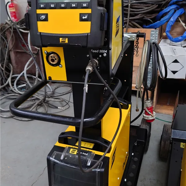 ESAB 4004i Pulse MIG Welder with U8 Controls & 3004 Feed
