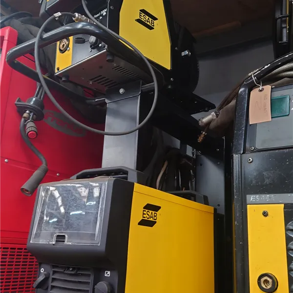 ESAB 4004i Pulse MIG Welder with U8 Controls & 3004 Feed