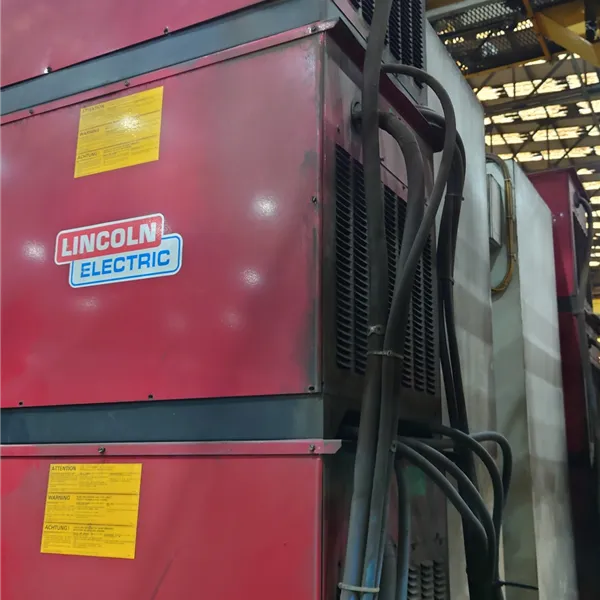 Lincoln DC 1000/600/655 Welder with NA5 Controls and Wire Drive