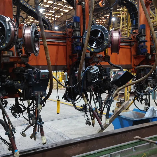 Lincoln DC 1000/600/655 Welder with NA5 Controls and Wire Drive