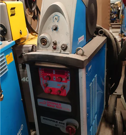 SAF Digipulse 420 MIG welder, Water Cooled