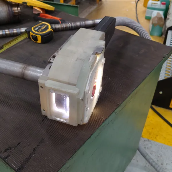 AMI 9 -2500 Closed Fusion Weld Head and 9E-2500
