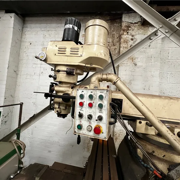 Chevalier Manual Turret Milling Machine - Bargain @ £1000 