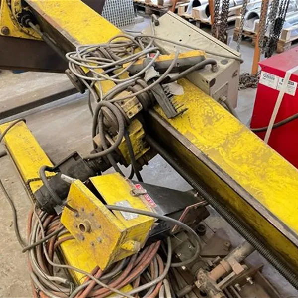 ESAB Column and Boom with Lincoln NA5 and DC 1000 SAW Option