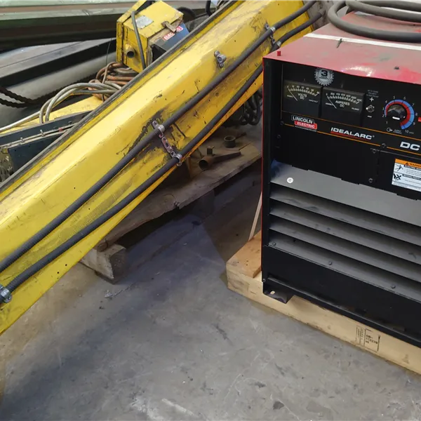 ESAB Column and Boom with Lincoln NA5 and DC 1000 SAW Option