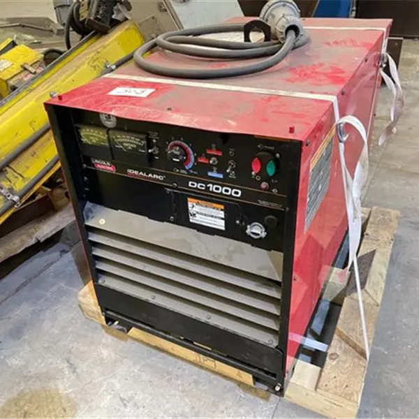 ESAB Column and Boom with Lincoln NA5 and DC 1000 SAW option