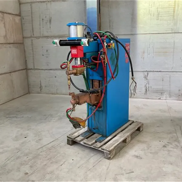 British Federal 100 kVA projection Spot welder max power 270kva