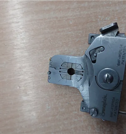 Swagelok Series 8 Fixture for Orbital welder