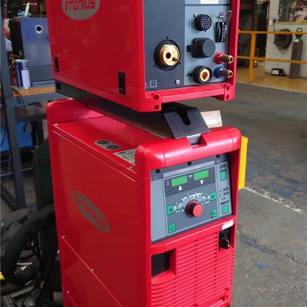 Fronius Magicwave 4000 ac/dc TIG with KD 7000D-11