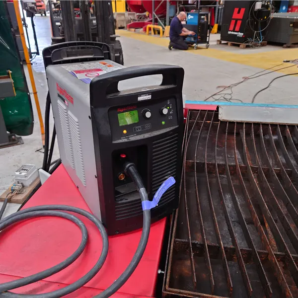 Swift-Cut PRO 2500 CNC with Powermax 125 plasma
