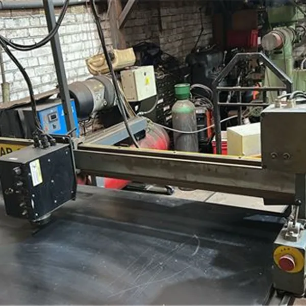ESAB Ultrarex UXB 15/15 with HL90