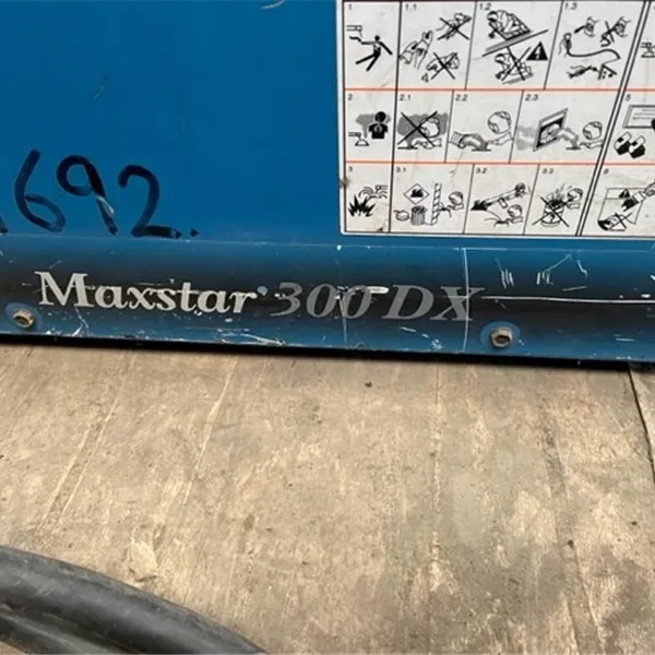 Miller  300DX Maxstar DC TIG Welding Machine