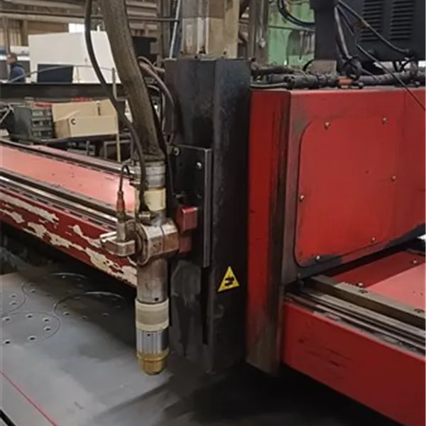 Esprit Automation CNC Lightning HD2500 with 260XD Plasma cutter