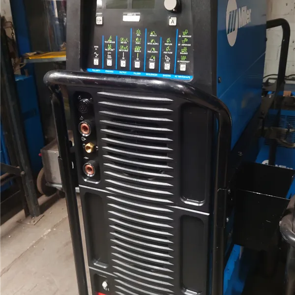 Miller Dynasty 800 AC/DC  TIG Power Source Water Cooled Package