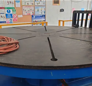 Turn Table Horizontal 15,000kg - Last Used for Cladding