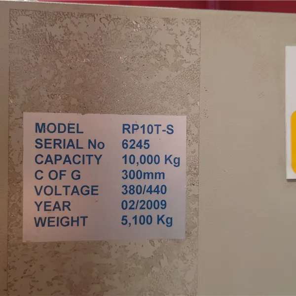 Red-D-Arc Adjustable Height 10,000kg Welding Positioner 