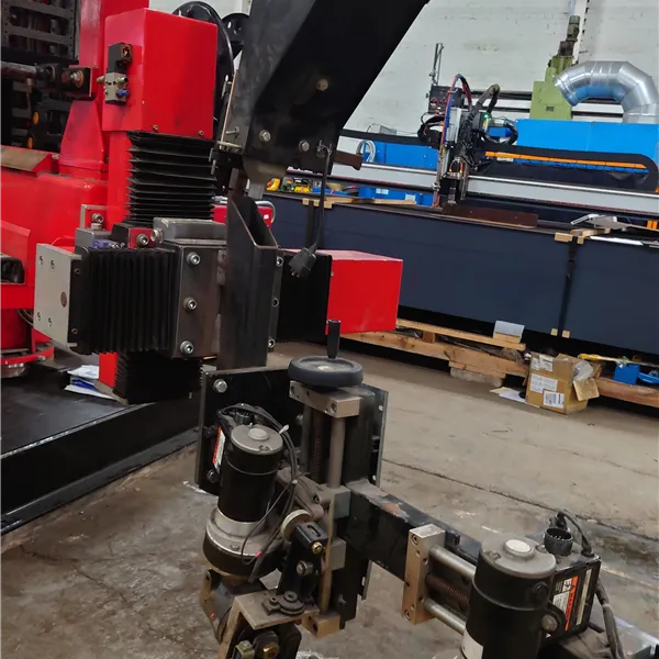 Column & Boom Sub-Arc Dual Head with Twinarc or single wire