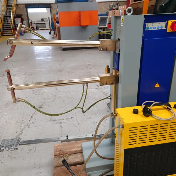 Pei PB 126 Rocker Arm spot welder, 25kva 