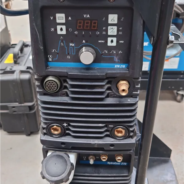 Miller STH 270 DC TIG welder with Miller Hydracool AS NEW