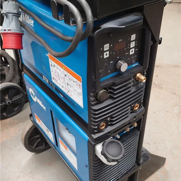 Miller STH 270 DC TIG welder with Miller Hydracool AS NEW