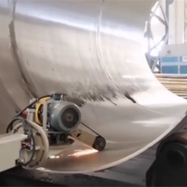Polishing and Grinding for Horizontal Tanks with Buffing/Grinding Head