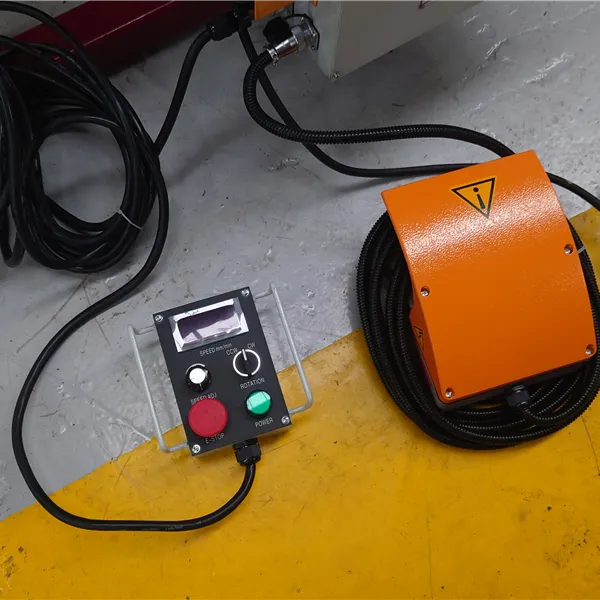 300kg Positioner with 305mm Centre Thru Hole & 600mm Clamping Chuck