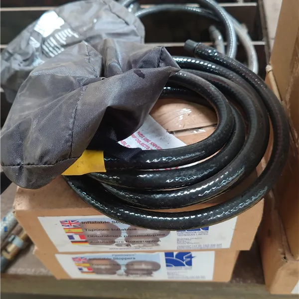 Huntingdon Fusion Inflatable stoppers