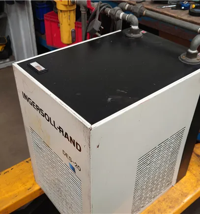 Ingersoll-rand DES-20 Air dryer