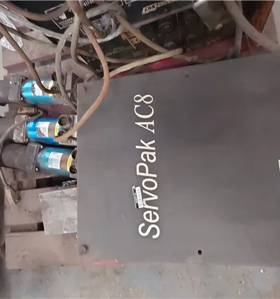 Burny CMC 005702 Motors R3034BCG00CSA309 SERVOPAK AC8