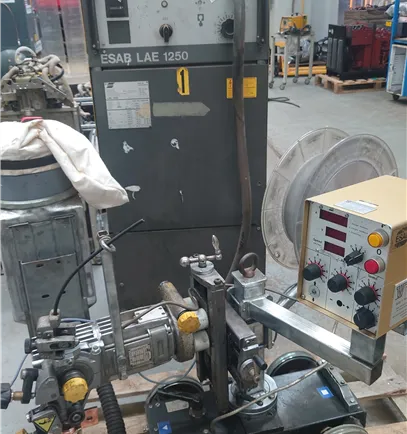 ESAB A6 Mastertrac Subarc With peg1 controls and OPC Recovery