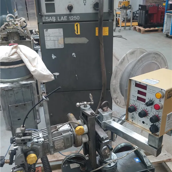 ESAB A6 Mastertrac Subarc With peg1 controls and OPC Recovery