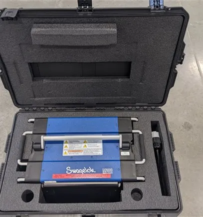 Swagelok M200 Orbital welder + Series 5 head + fixture block