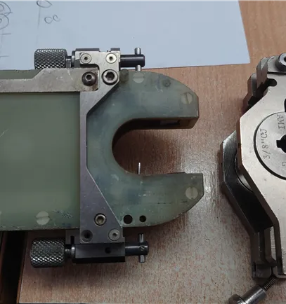 AMI Model 9CT-750 upper and lower cassette