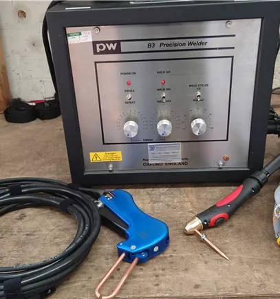 New west B3 2.5kVA Single Sided Poke Welding System, 240V