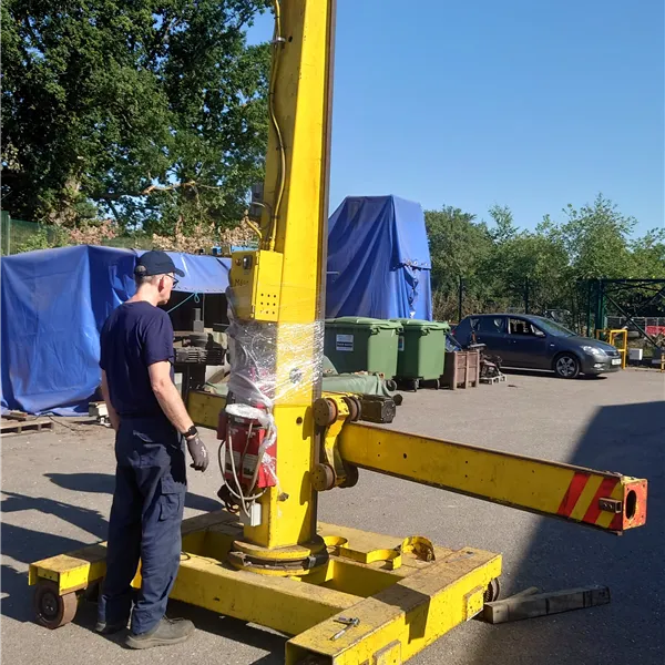 ESAB Column and Boom 3m x 2.5m with travelling base