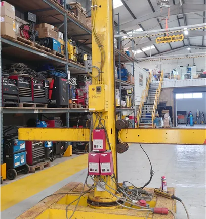 Bargain ESAB Column and Boom 3m x 2.5m with travelling base
