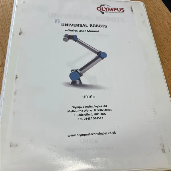 Universal UR10e Cobot welder with ESAB Aristo 500ix MIG set up