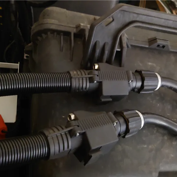 Universal UR10e Cobot welder with ESAB Aristo 500ix MIG set up