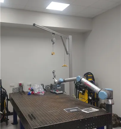 Universal UR10e Cobot welder with ESAB Aristo 500ix MIG set up