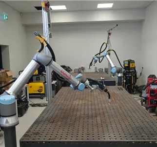 Universal UR10e Cobot welder with ESAB Aristo 500ix MIG set up