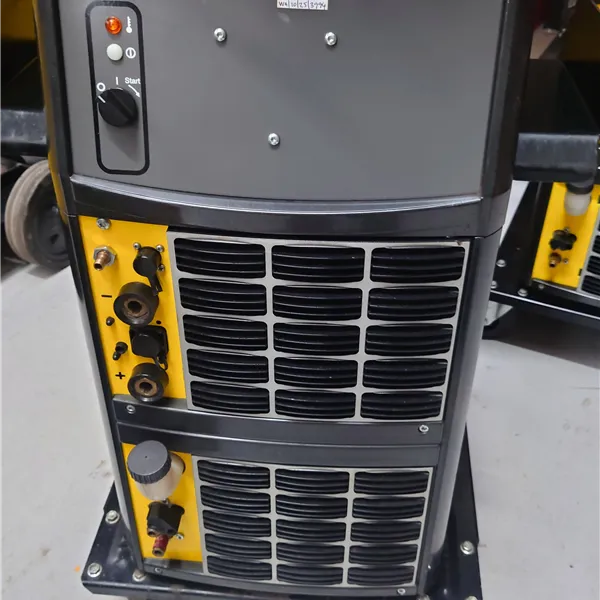 ESAB ARISTO 5000i  Water Cooled MIG welder with Aristo U8