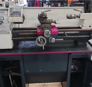 Quantum Drehmaschine D 250 X 550 Vario Lathe