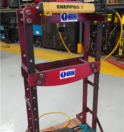 Enerpac Press Hydraulic Press 10 ton capacity