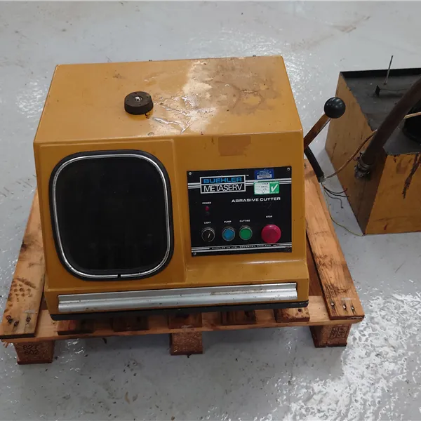Buehler Abrasive cutter Metaserv and pump